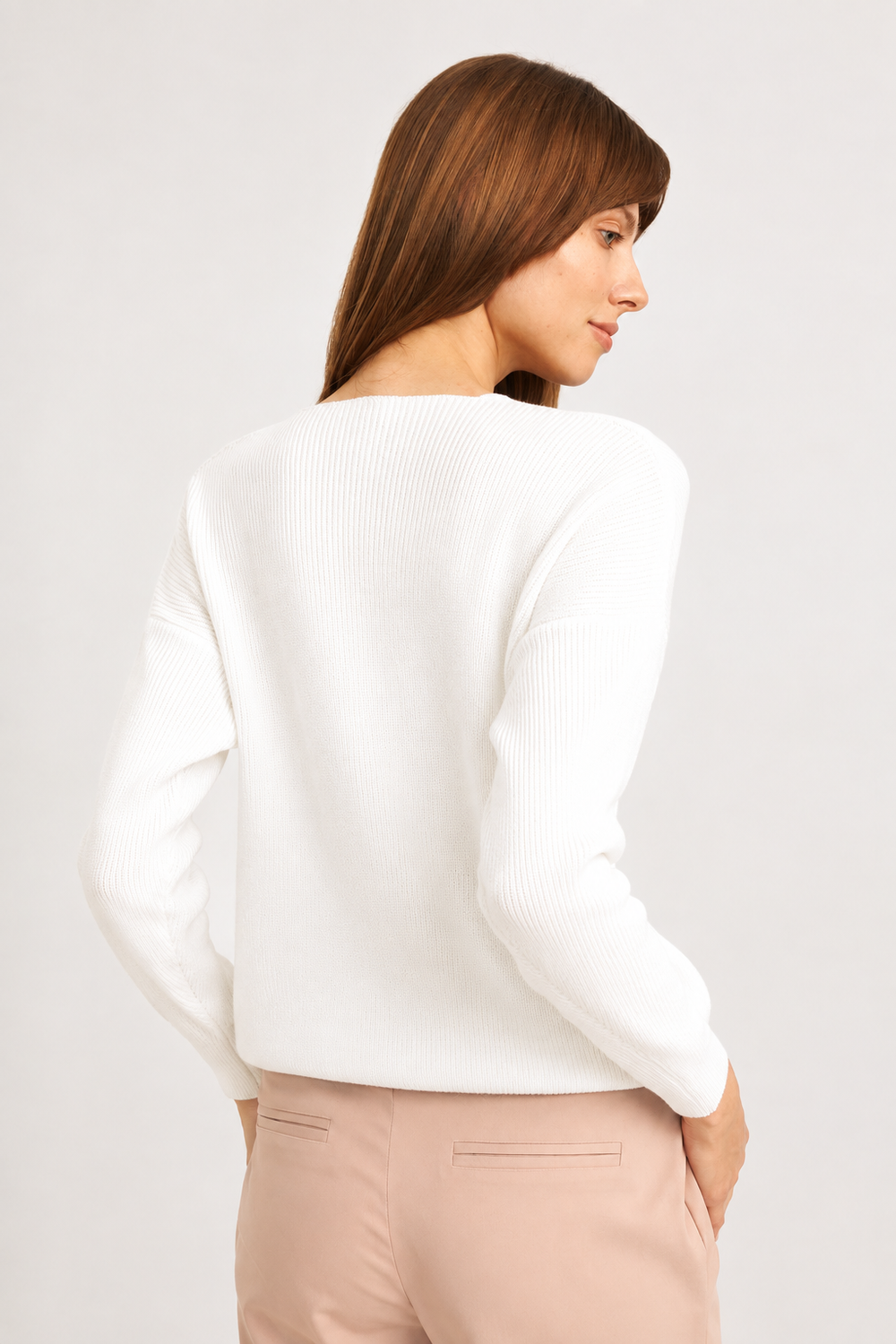 Black sweater with a free cut - White