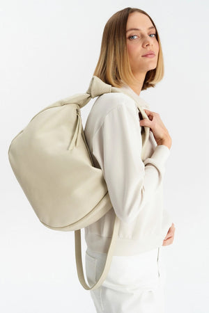 Beige shopper bag