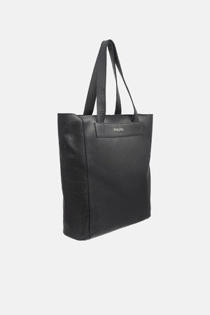 Black spacious shopper bag with zipper closure